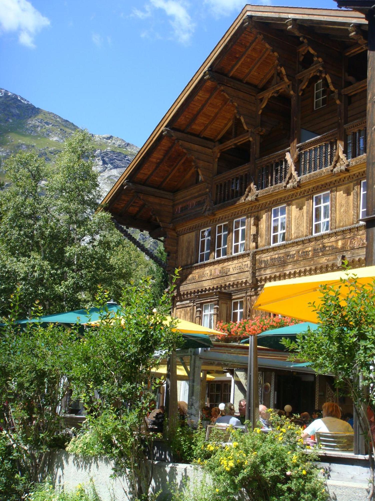 Schweizerhaus Swiss Quality Hotel 4*