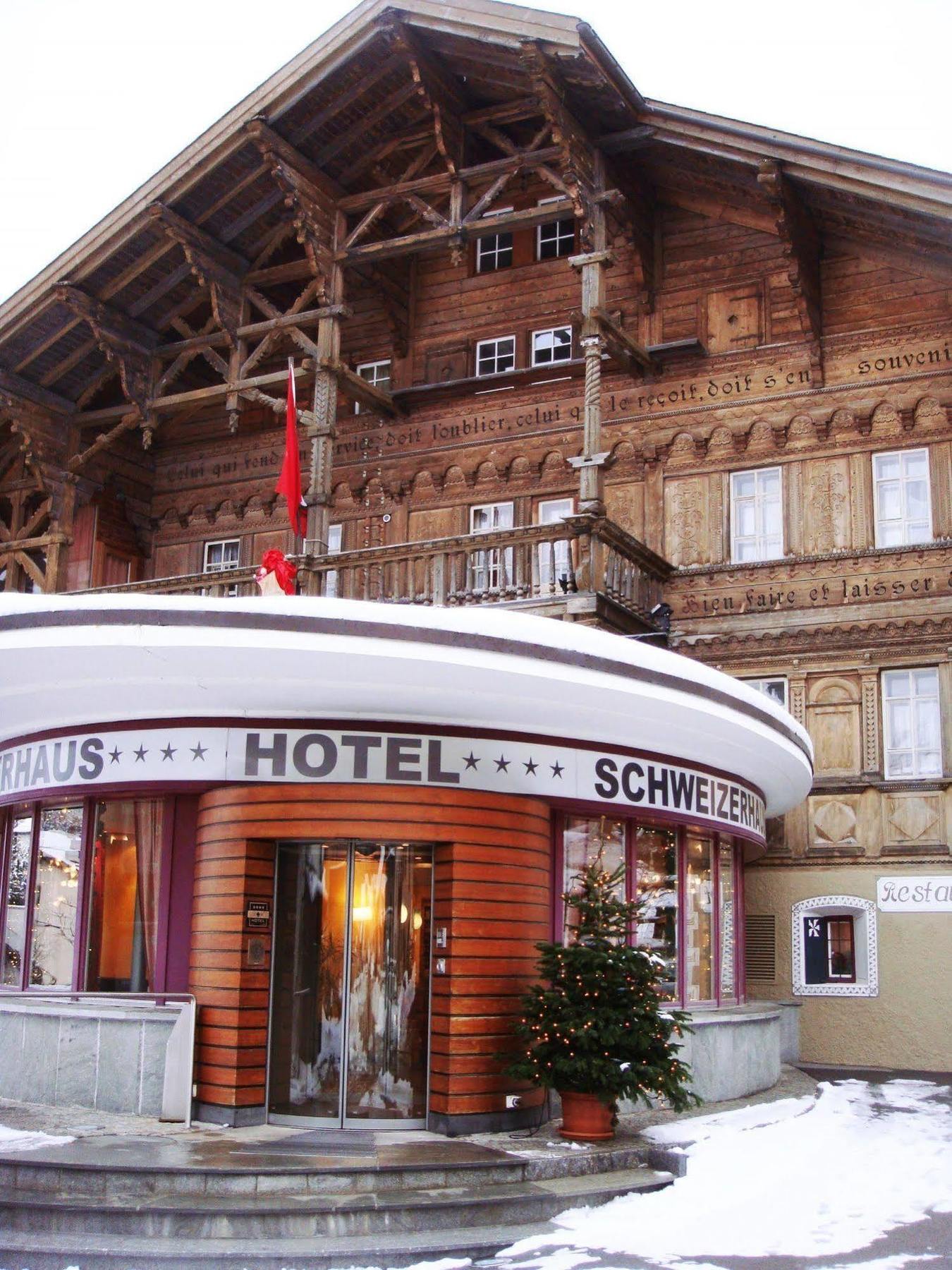 Hotel Schweizerhaus Swiss Quality 4*